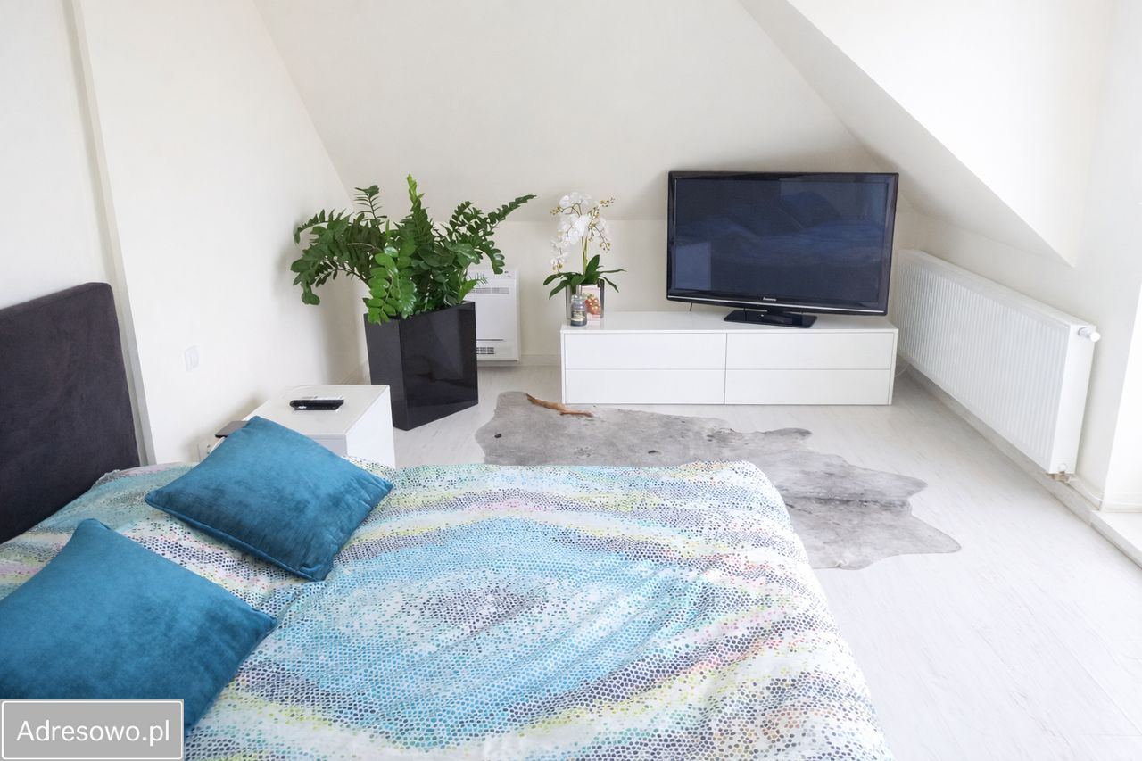 dom wolnostojący, 6 pokoi Piątkowisko, ul. Złota. Zdjęcie 11