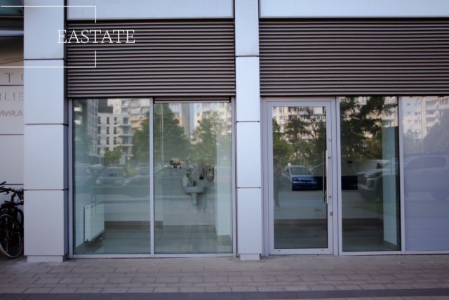 Lokal Gdańsk Zaspa, al. Jana Pawła II. Zdjęcie 9