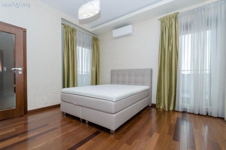 Mieszkanie 4-pokojowe Kraków Stare Miasto, ul. Napoleona Cybulskiego. Zdjęcie 11