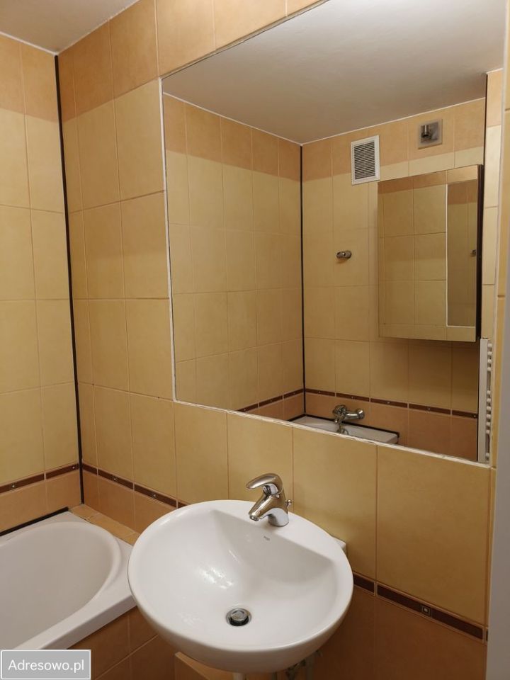 Mieszkanie 3-pokojowe Łódź Bałuty, ul. Julianowska. Zdjęcie 2