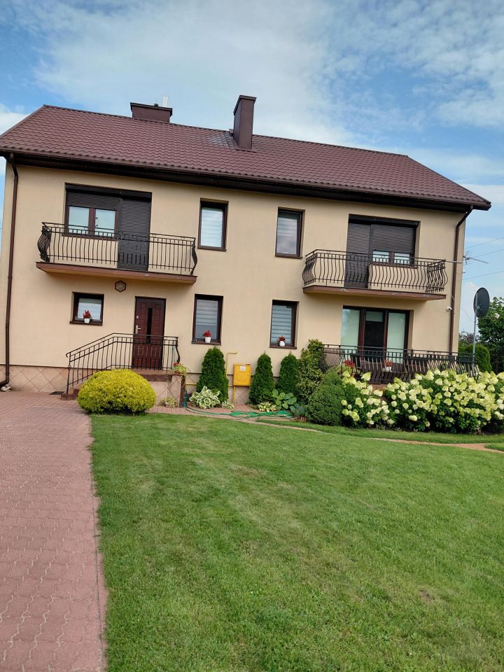 dom wolnostojący, 7 pokoi Małkinia Górna, ul. Wilczyńskiego. Zdjęcie 3