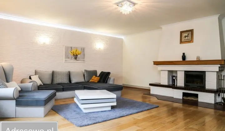 dom wolnostojący, 9 pokoi Dębnica Kaszubska, ul. Zajęcza