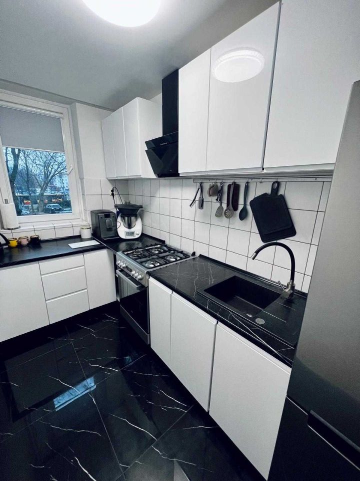 Mieszkanie 3-pokojowe Warszawa Saska Kępa. Zdjęcie 4