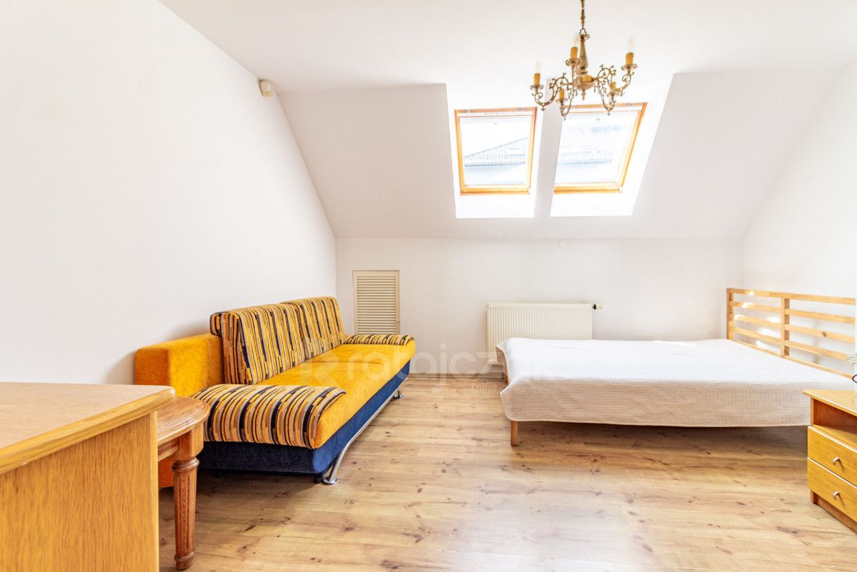 dom wolnostojący, 5 pokoi Gdynia Dąbrowa. Zdjęcie 11