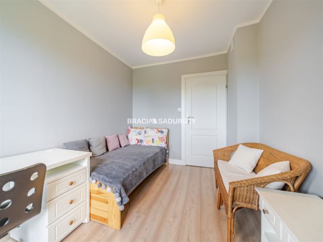 dom wolnostojący, 7 pokoi Mników. Zdjęcie 8