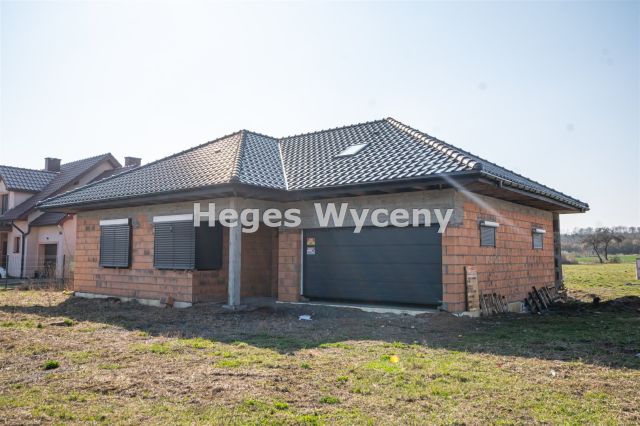 dom, 4 pokoje Prochowice. Zdjęcie 1