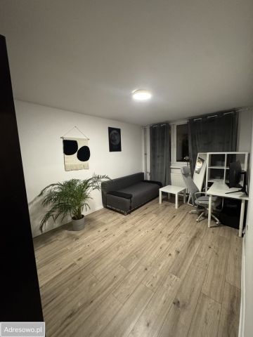 Mieszkanie 3-pokojowe Kraków Prądnik Biały, ul. Piotra Stachiewicza. Zdjęcie 1