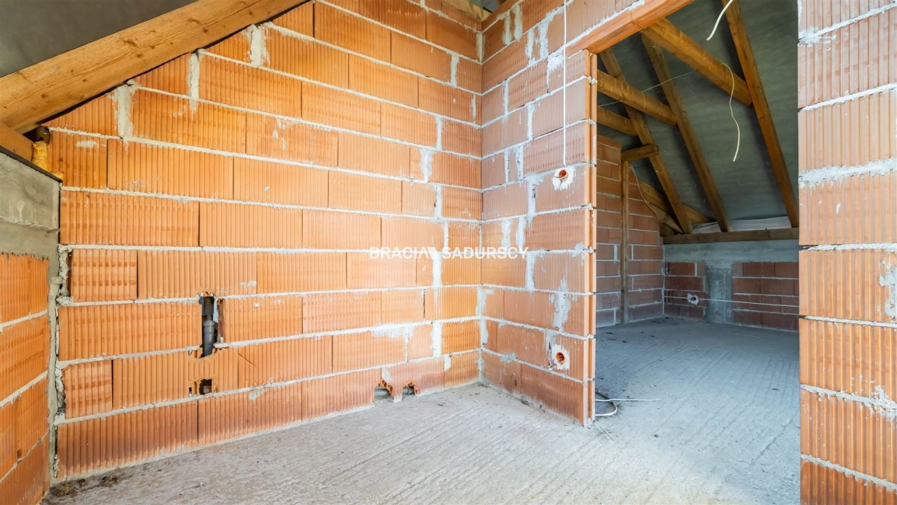 dom wolnostojący, 5 pokoi Zielonki, ul. Garlicka. Zdjęcie 26