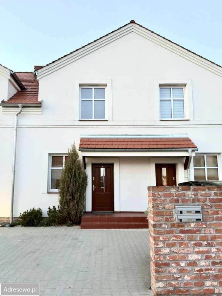 bliźniak, 3 pokoje Jarocin. Zdjęcie 1