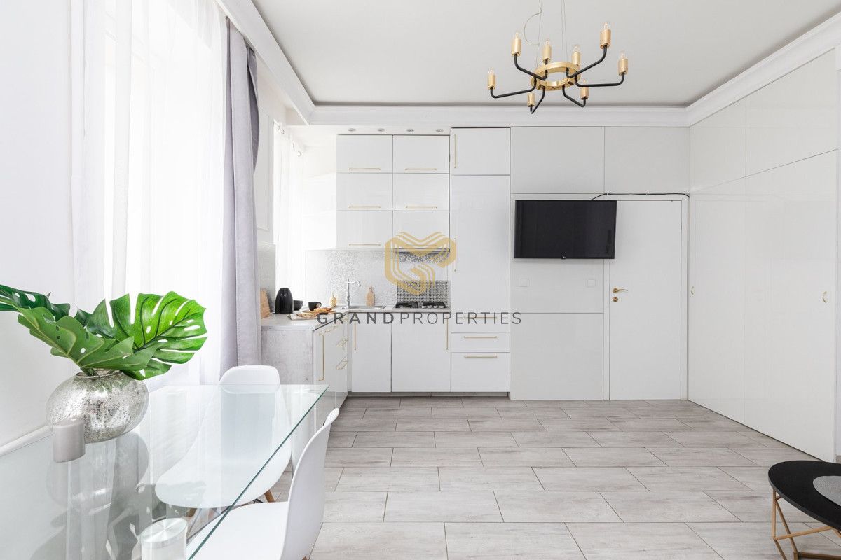 Mieszkanie 2-pokojowe Warszawa Wola, ul. Chmielna. Zdjęcie 6