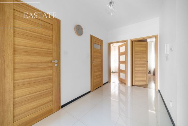 dom szeregowy, 5 pokoi Łomianki, ul. Śliska. Zdjęcie 6