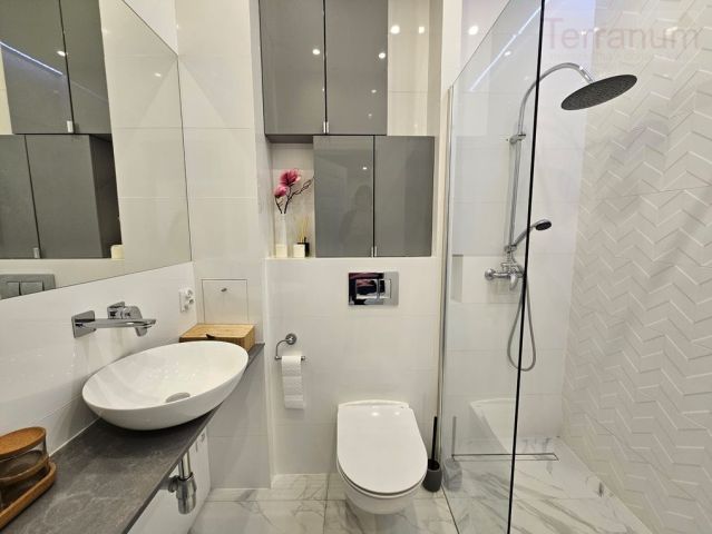 Mieszkanie 1-pokojowe Warszawa Śródmieście, ul. Krucza. Zdjęcie 8