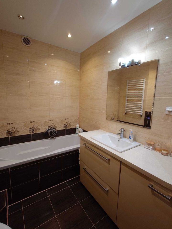 Mieszkanie 3-pokojowe Pruszków Bąki. Zdjęcie 5