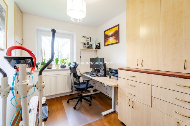 dom wolnostojący, 5 pokoi Marcyporęba, ul. św. Marcina. Zdjęcie 15