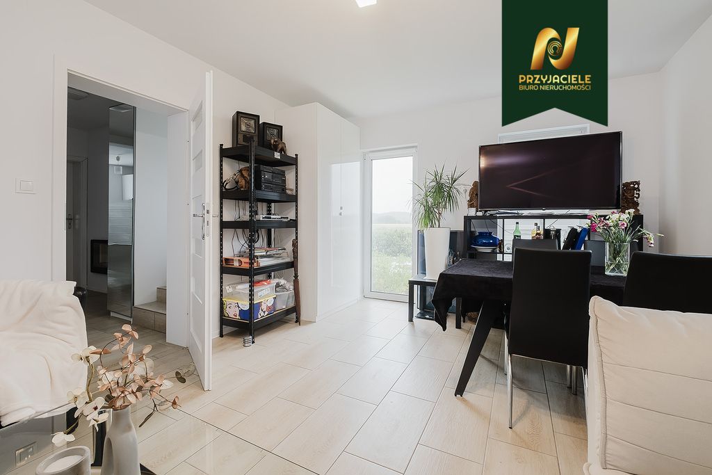 dom wolnostojący, 5 pokoi Żukowo. Zdjęcie 5