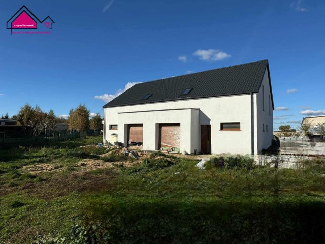 bliźniak, 5 pokoi Rumin. Zdjęcie 5