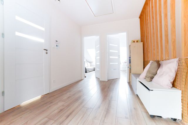 dom szeregowy, 6 pokoi Ząbki, ul. Skowronka. Zdjęcie 29