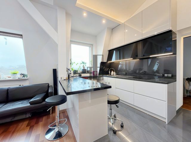 Mieszkanie 4-pokojowe Warszawa Wola, al. Prymasa Tysiąclecia. Zdjęcie 3