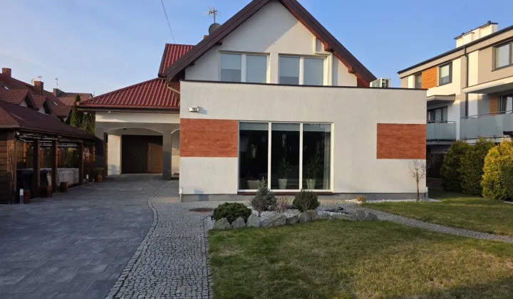 dom wolnostojący, 5 pokoi Białystok Skorupy