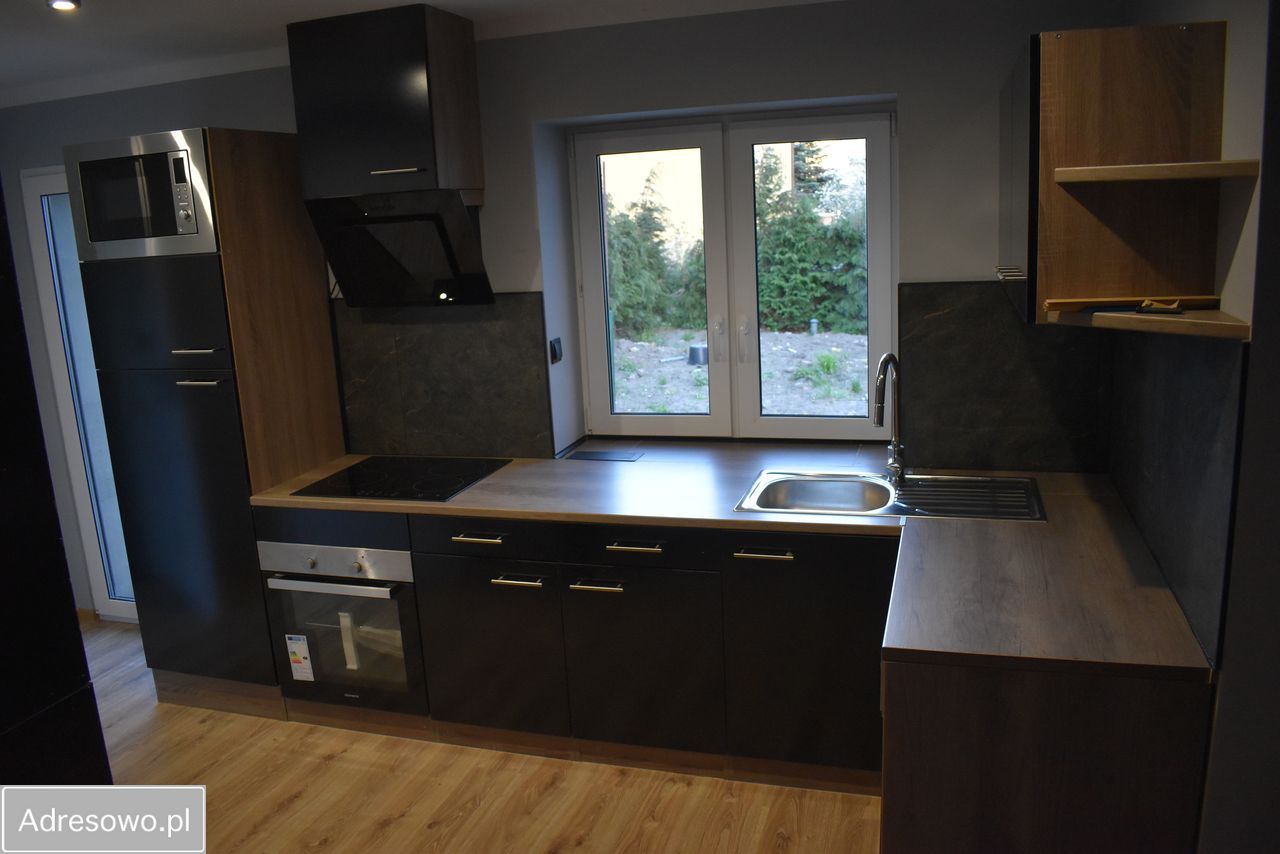 bliźniak, 2 pokoje Rów. Zdjęcie 12