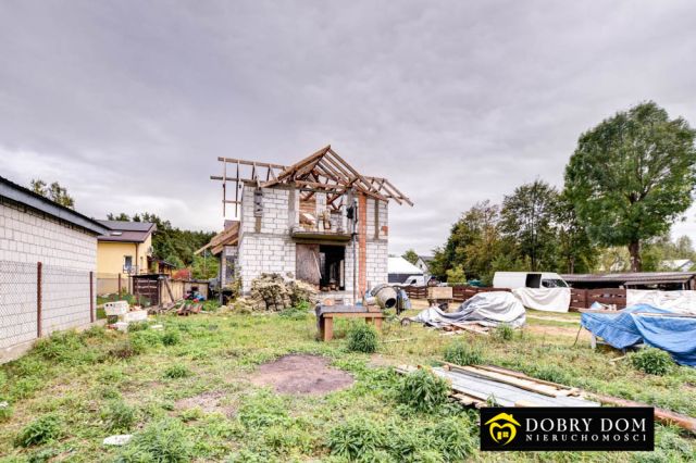 bliźniak, 4 pokoje Kuriany. Zdjęcie 2