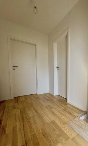Mieszkanie 6-pokojowe Zielonka, ul. Ossowska. Zdjęcie 9