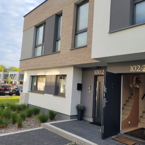 Mieszkanie 3-pokojowe Słupsk, ul. Stanisława Szpilewskiego. Zdjęcie 1