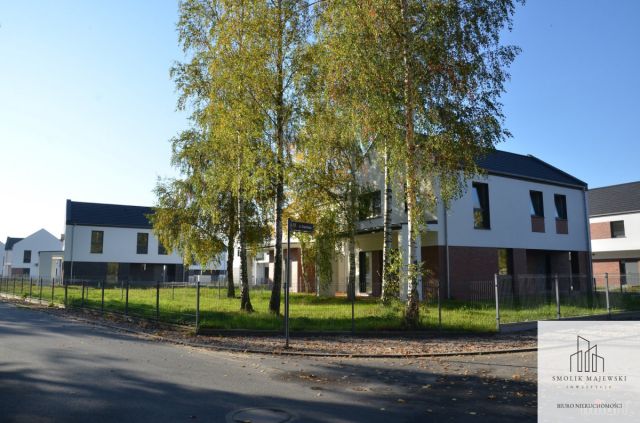 bliźniak, 5 pokoi Szczodre, ul. Kasztanowa. Zdjęcie 4