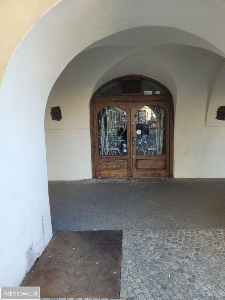 Lokal Tarnowskie Góry, ul. Rynek. Zdjęcie 2