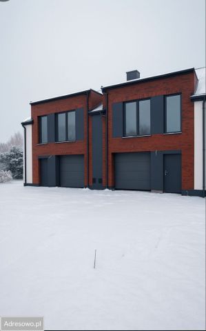 dom wolnostojący, 4 pokoje Trzemeszno, al. Jarosława Kazimierza Szymańskiego. Zdjęcie 1