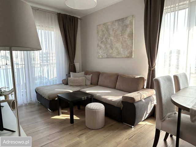 Mieszkanie 4-pokojowe Ożarów Mazowiecki, ul. Józefa Piłsudskiego. Zdjęcie 1