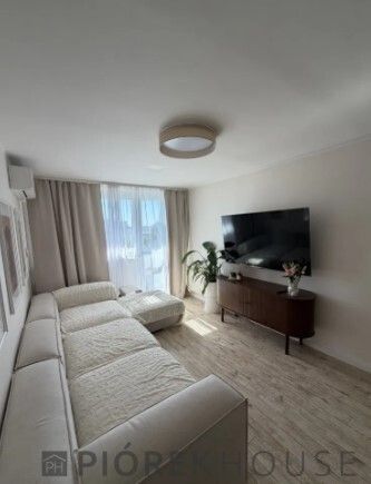 Mieszkanie 3-pokojowe Warszawa Praga-Północ, ul. Tadeusza Korsaka. Zdjęcie 3