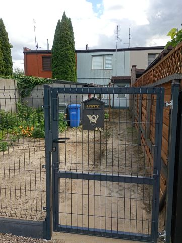 dom szeregowy, 3 pokoje Radomsko Nowy Kowalowiec, ul. Prusa. Zdjęcie 1