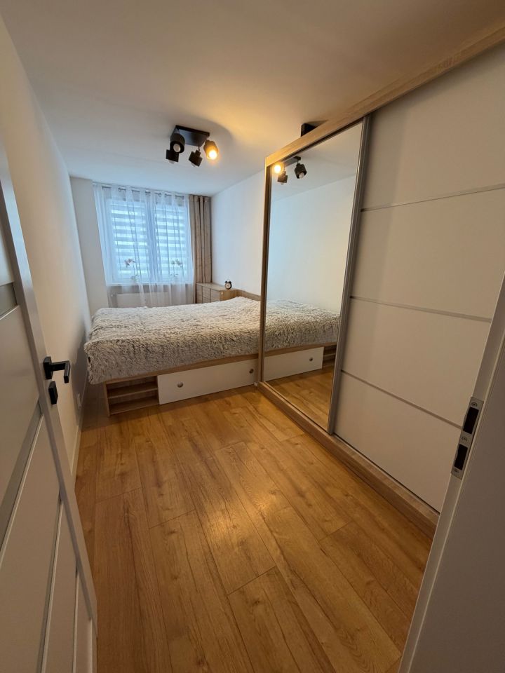 Mieszkanie 3-pokojowe Zielona Góra Centrum, ul. Dąbrówki. Zdjęcie 3