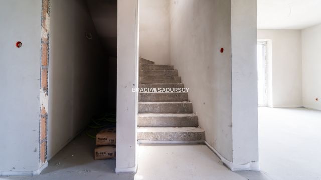 dom wolnostojący, 5 pokoi Przeginia Narodowa, ul. Jana Matejki. Zdjęcie 23