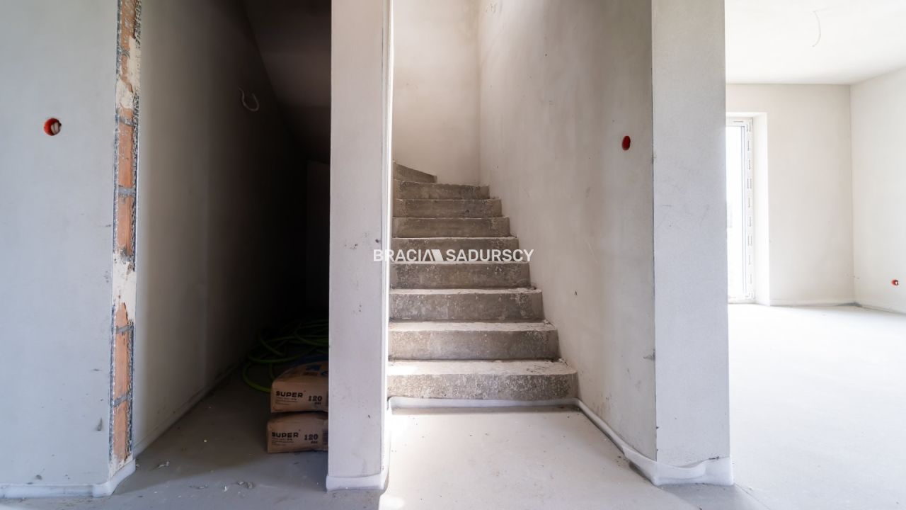 dom wolnostojący, 5 pokoi Przeginia Narodowa, ul. Jana Matejki. Zdjęcie 23