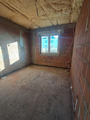 dom wolnostojący, 4 pokoje Zduny. Zdjęcie 12