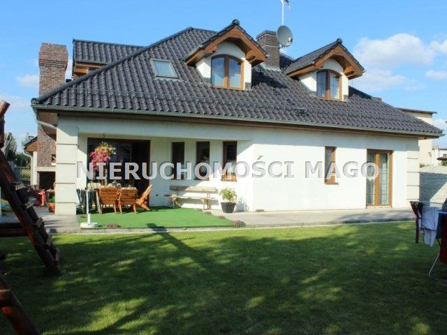 dom wolnostojący, 6 pokoi Lubliniec. Zdjęcie 3