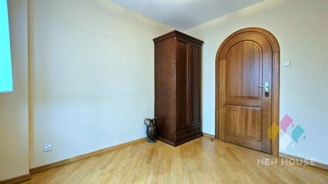 Mieszkanie 4-pokojowe Giżycko, ul. Królowej Jadwigi. Zdjęcie 5