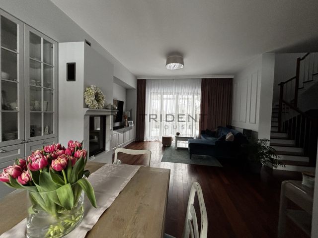 dom szeregowy, 5 pokoi Piaseczno. Zdjęcie 18