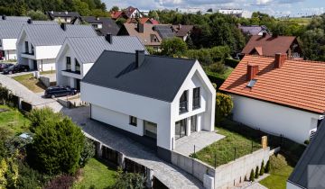 dom wolnostojący, 4 pokoje Bibice, ul. Parkowa