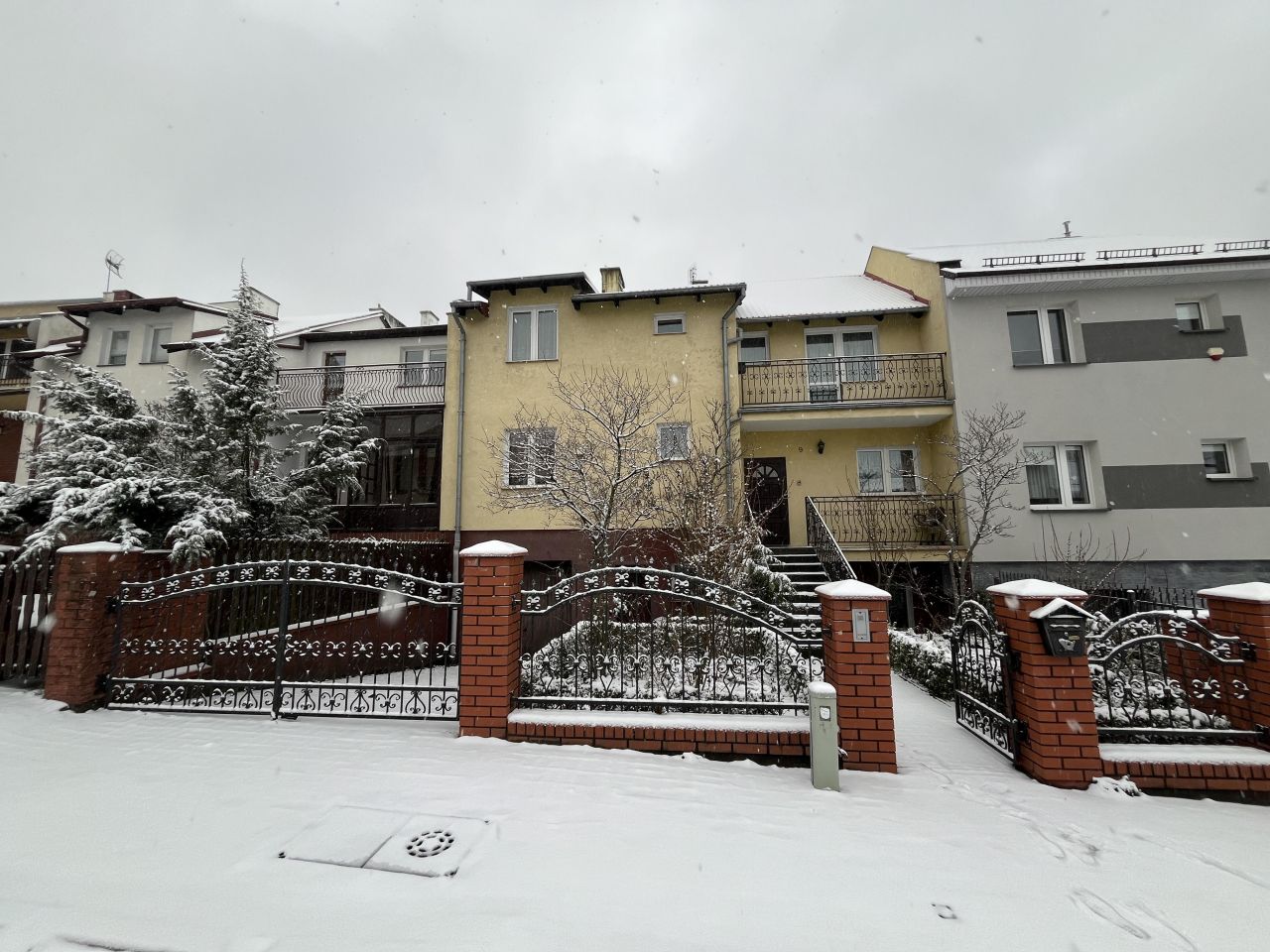 dom szeregowy, 5 pokoi Rotmanka, ul. Jeżynowa