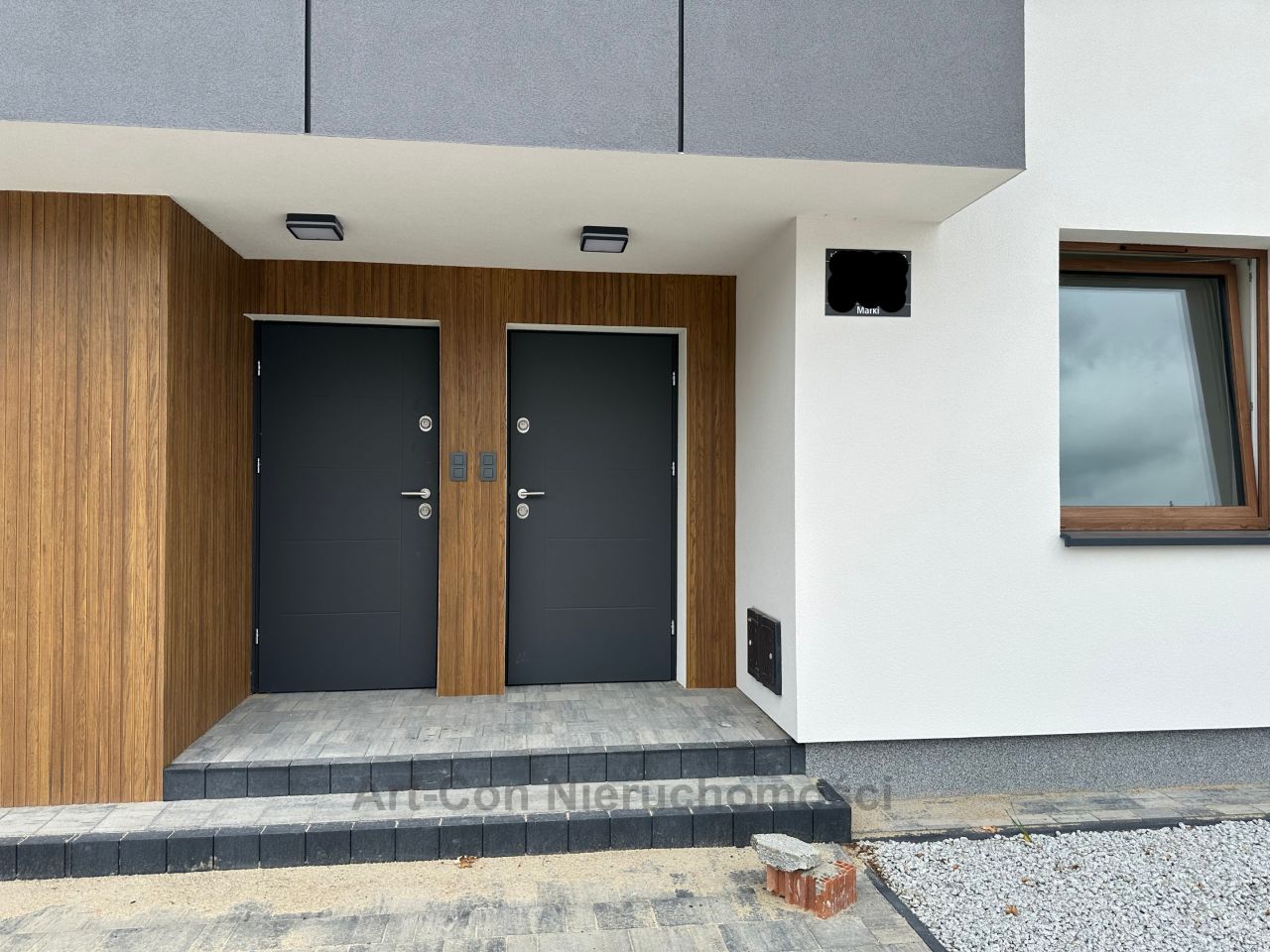 Mieszkanie 5-pokojowe Marki Pustelnik. Zdjęcie 2