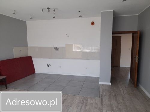 kamienica, 6 pokoi Święciechowa, rynek Rynek. Zdjęcie 8