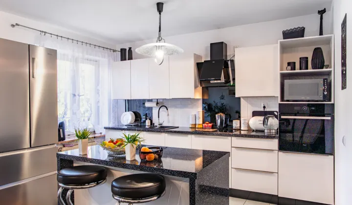 dom szeregowy, 5 pokoi Rzeszów, ul. Cicha