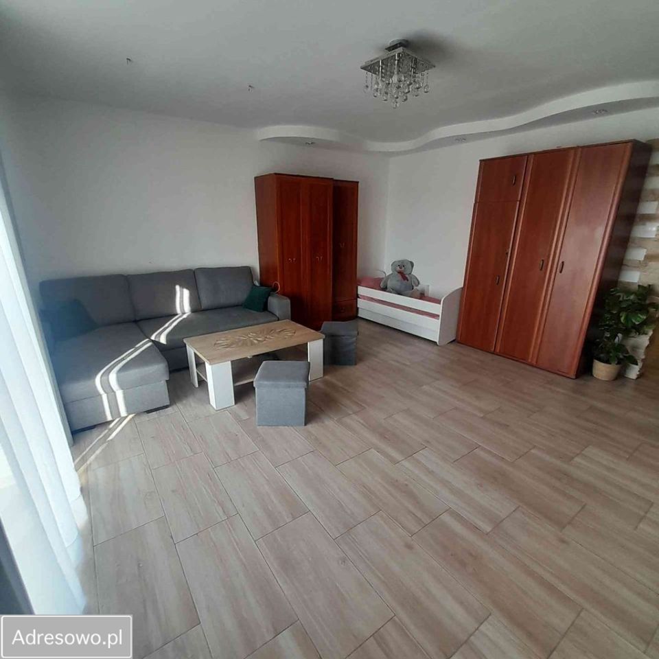 dom wolnostojący, 4 pokoje Leszcze. Zdjęcie 6