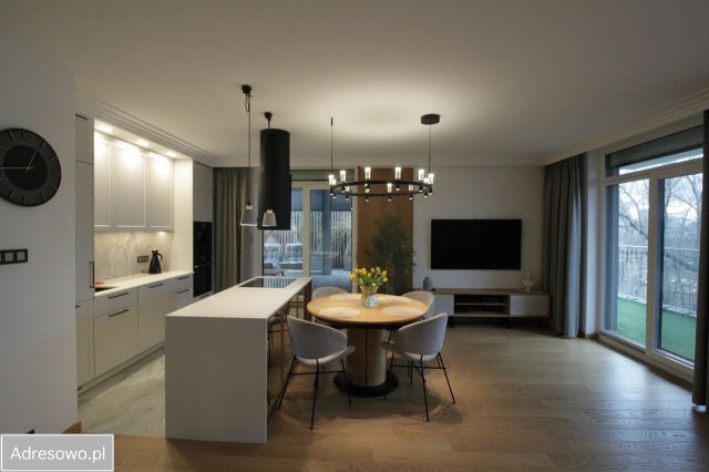 Mieszkanie 3-pokojowe Warszawa Praga-Południe, ul. Kokoryczki. Zdjęcie 1