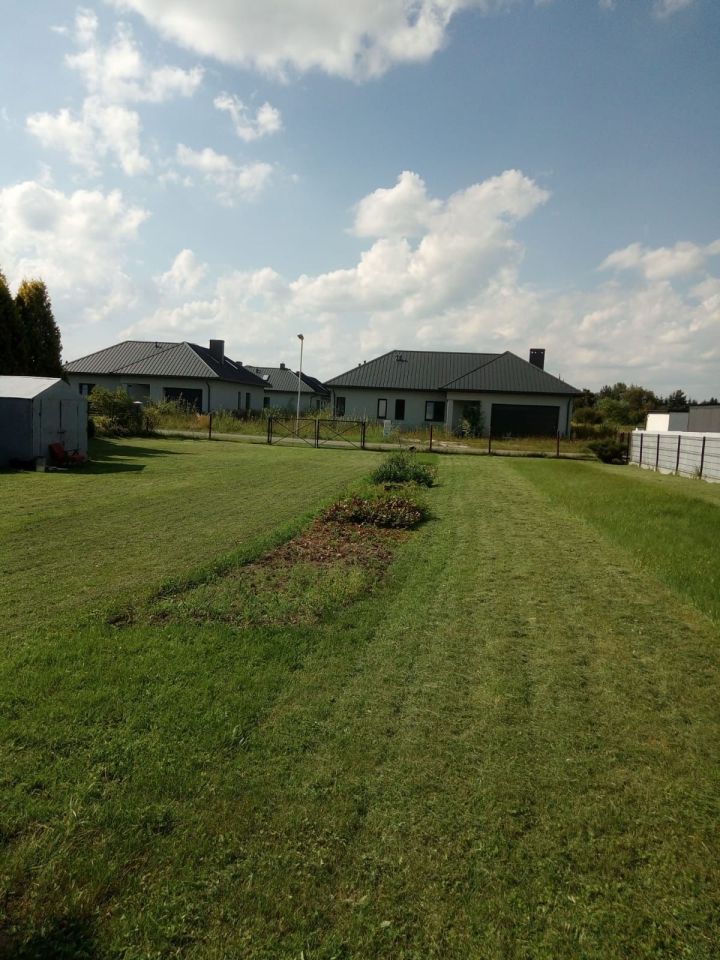 Działka budowlana Tarnobrzeg Dzików, ul. Senatora Wojciecha Wiącka