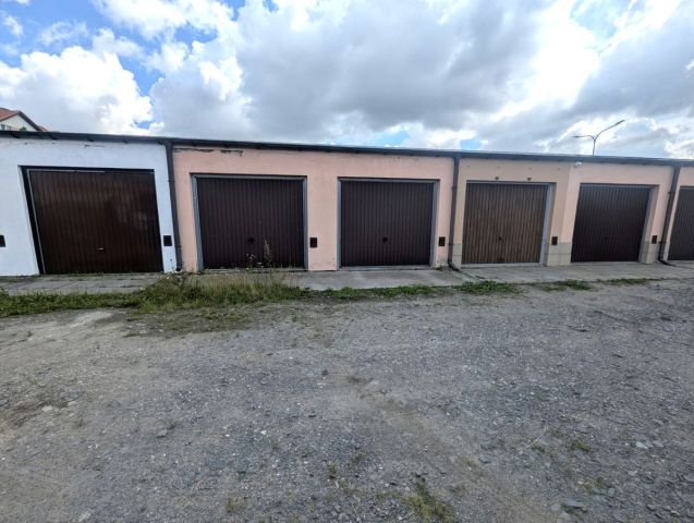 Garaż/miejsce parkingowe Gniew, os. Wincentego Witosa. Zdjęcie 3