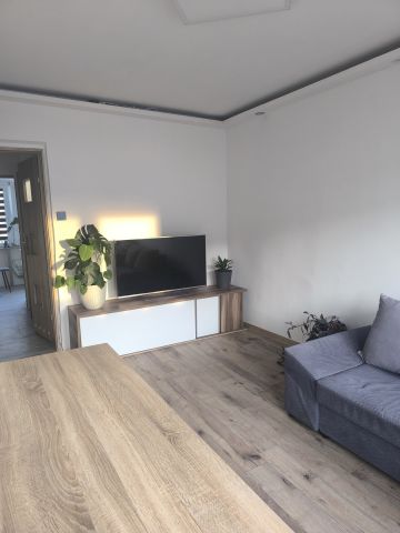 Mieszkanie 2-pokojowe Piotrków Trybunalski, ul. Kostromska. Zdjęcie 1